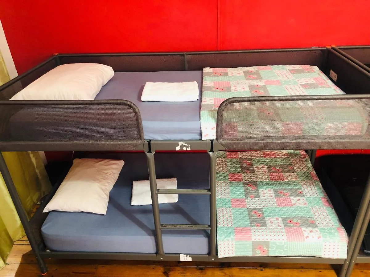 Hostel Asian Everest House Lizbona